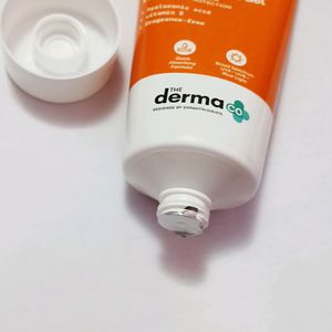 The derma co 1% Hyaluronic Sunscreen Aqua Gel