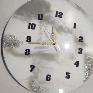 Resin Wall Clock