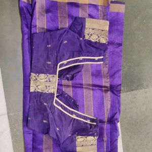 Saree For Daily Use With Blouse