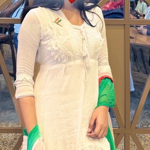 White Kurti