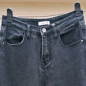 Straight charcoal denim jeans