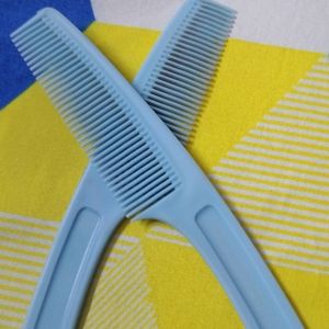 Blue Colour Small Size Comb ,Easy To Carry In Purse