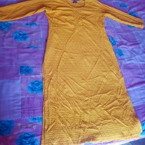 Mustard Chikankaari kurti