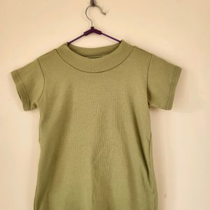 Green Ribbed Cropped Top