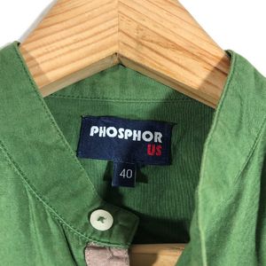 2 Branded Shirts Highlander& Phosphor US