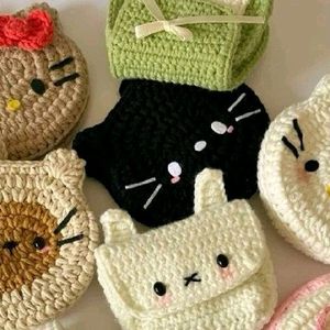 Crochet Hello Kitty Pouch/Earphone Case!!