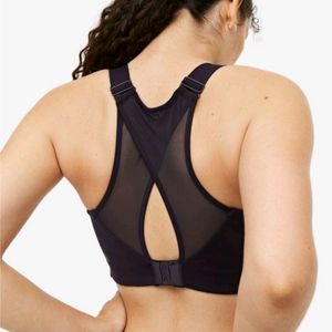 High Support Sports bra in DryMove