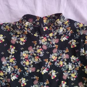 Women's Floral Top