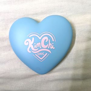 Kim Chi Chic Beauty Palette