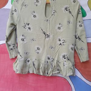 Cute Floral Printed Pastle Green Colour Top