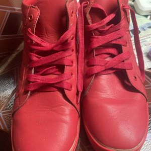 JYNX Red Sneakers