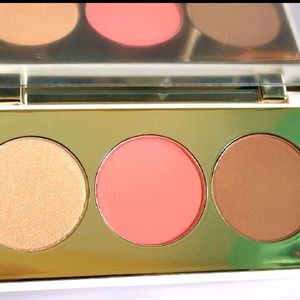 Myglamm Chisel It 3 In 1 Palette