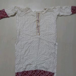 Female Kurthi.