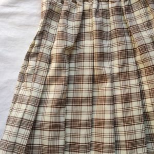 plaid skirt