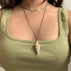 Y2k Shell Necklace