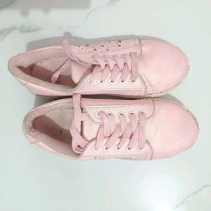 Pink girls casual shoes