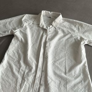 Basic white shirt