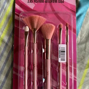 Ny Bae Pro Makeup Brush Set