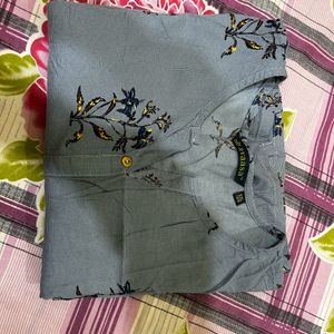 Avaasa Floral Print Straight Kurta Size XXL