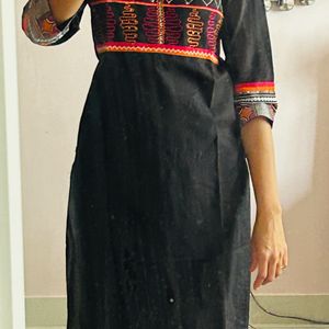 🖤🧡 Beautiful cotton Black kurta