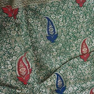 💥🆕️ Heavy Woven Green Silk Saree