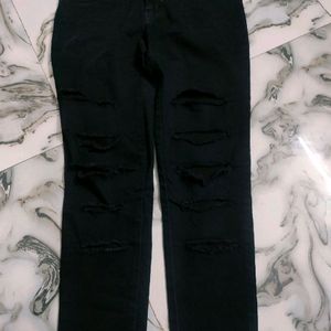 Black Ripped Jeans Nd Skinny Fit