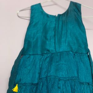 Sleeveless Fancy Frock For Girls With Lining