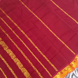 gold  shining pattu saree