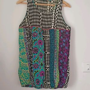 Floral Sleeveless Top(Women)