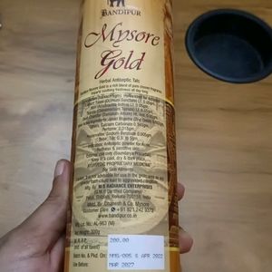 Mysore Gold Talcum Powder