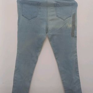 Light Blue Jeans/jeggings | Price: 290 Coins/ 100 Rupees | Brand: Wavelength | Size: 30 | Slight Mark Of Adhesive On Left Back Area | Zip And Button In Perfect Condition | Checkout My Profile For More