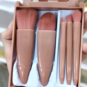 Cute Make-up Brushes Set Of 5 With Mirror