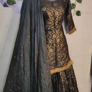 Classic Banarasi Gharara Suit