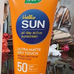 JOY Facewashes & Sunscreens + CC Sunscreen