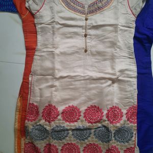 Off White Kurti