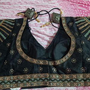 New Heavy Embroidery Blouse