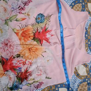 Beautiful Pink Sleeveless Top In 42 Bust