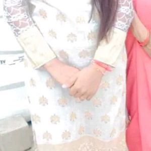 White Kurti