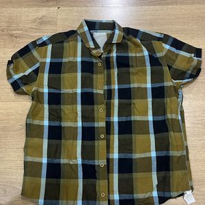 Plaid Shirt Size M