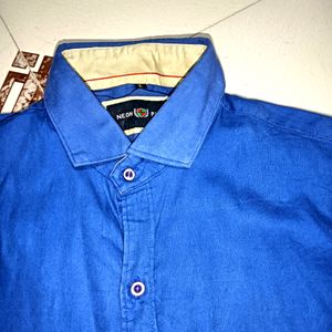 Price Dropped 🎉Royal Blue Shirt