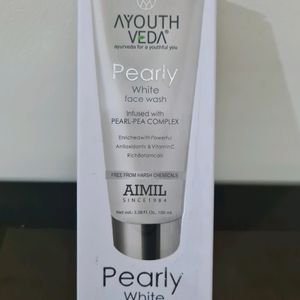 AYOUTHVEDA - PEARLY WHITE FACEWASH