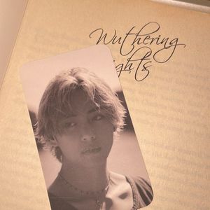 BTS TAEHYUNG/V SET OF 2 UNOFFICIAL PHOTOCARDS