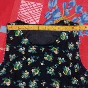 Crepe Printed Crop Top With Attached Belt