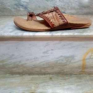 Men's Kolhapuri Chappal