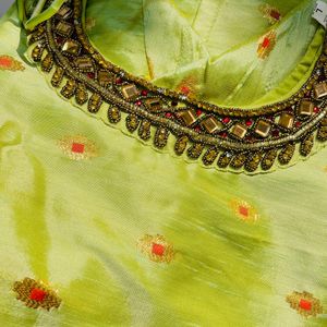 L | Lime Green Silk Kurti 3/4th Sleeves