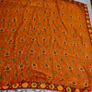 Women's Chiffon Saree