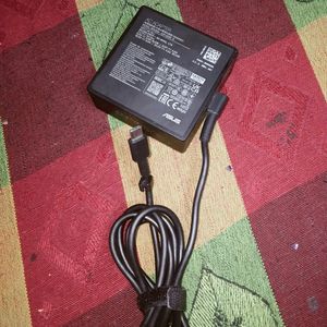 ASUS Charger