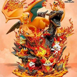 Pokemon Fire Family - Volcano Valley Charizard