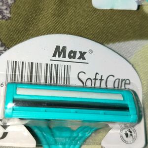 Max soft Disposable Razor for Women & Men- 3 Pcs