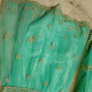 Lux Green Sharara